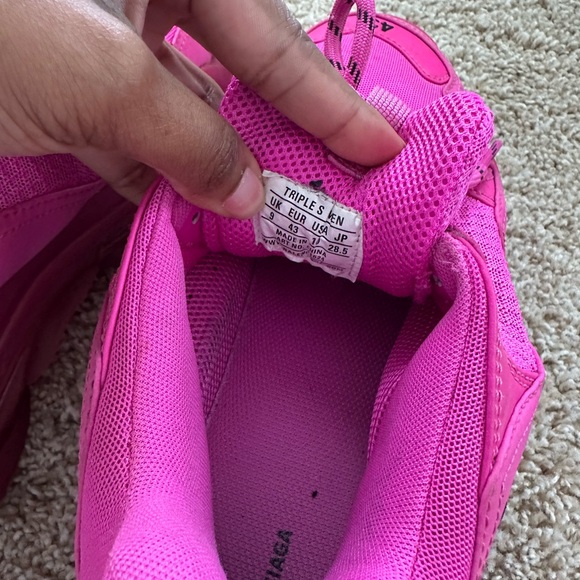 Balenciaga Triple S Runners - Picture 3 of 4